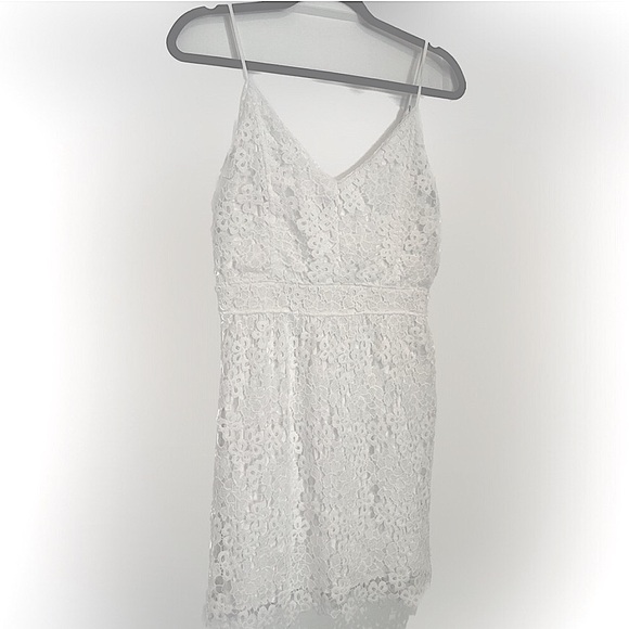 White Lace Slim Mini Abercrombie & Finch Spaghetti strap Summer Dress-Like New! - Picture 1 of 6